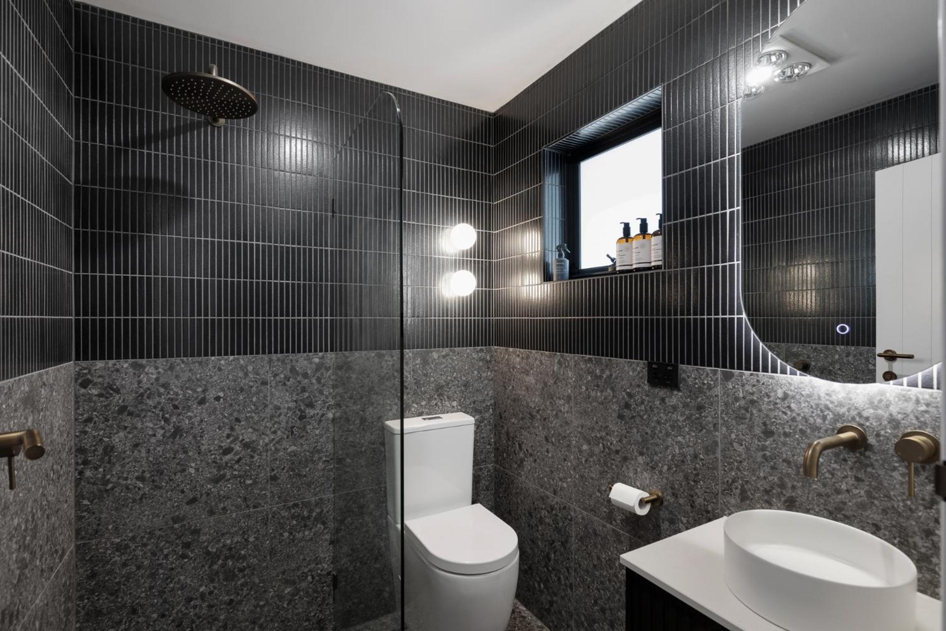 מאונט גמבייר The Lodge - 4 Luxury Central Private Studio Rooms - Free Wifi חדר תמונה
